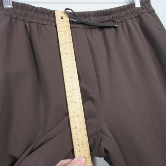 Lululemon Tapered Leg Mid-Rise Pants Women L Brown 7/8 Length Crop Espresso 356 - Picture 11 of 13